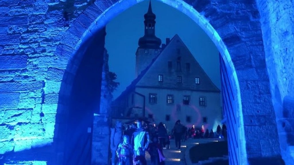 Die Burg Querfurt öffnet am Abend des 7. November ihre Tore zu „Nachts auf der Burg“.