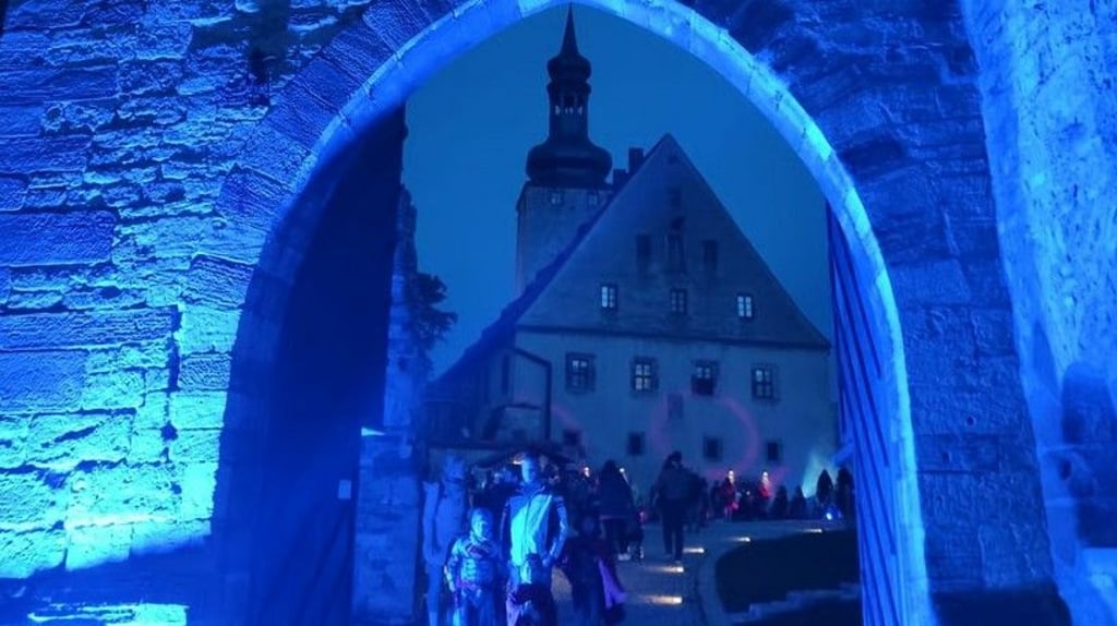 Die Burg Querfurt öffnet am Abend des 7. November ihre Tore zu „Nachts auf der Burg“.