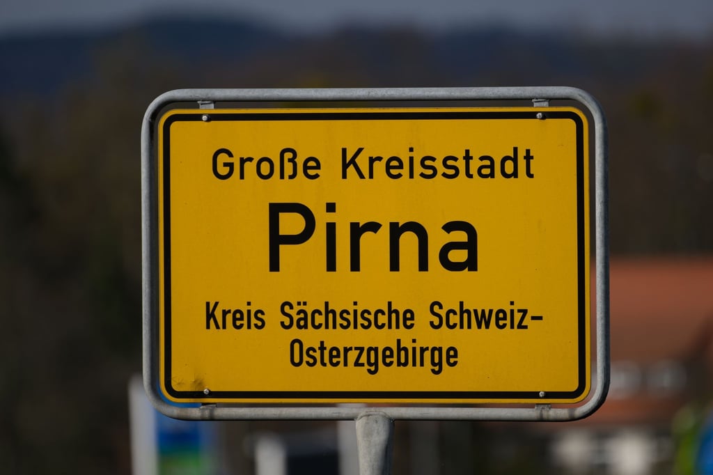 Der Sächsische Förderpreis für Demokratie geht in diesem Jahr nach Pirna. Ausgezeichnet wurde die Initiative Solidarisches Pirna (Symbolbild)