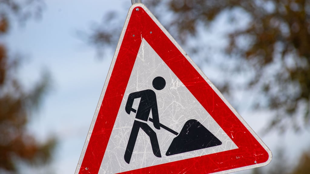 In Zscherndorf wird Richtung Bitterfeld ein neuer Radweg gebaut.