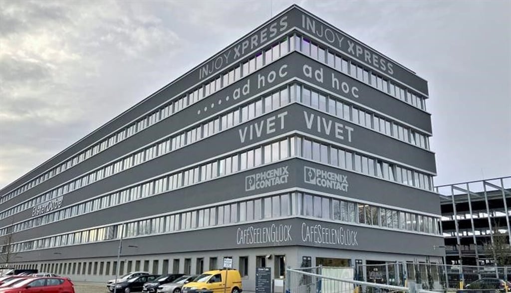 Hier ist der Sitz der Immobilienfirmen - im Elstercube in Gera. 