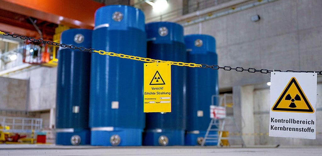 Blick in ein Zwischenlager für hochradioaktive Behälter (Castor) in Ahaus im Münsterland. Nach einem Endlager für Brennstäbe wird noch immer gesucht, auch im Landkreis Stendal.