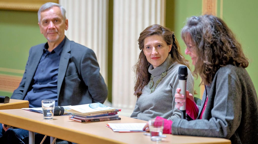 Gespräch im Löwengebäude: Lutz Seiler, Daniela Danz und Andrea Seidel (von links)