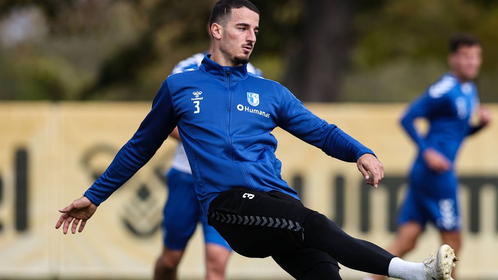 Bekommt Andi Hoti die Chance auf einen Einsatz für seinen 1. FC Magdeburg gegen den SC Paderborn zu spielen?