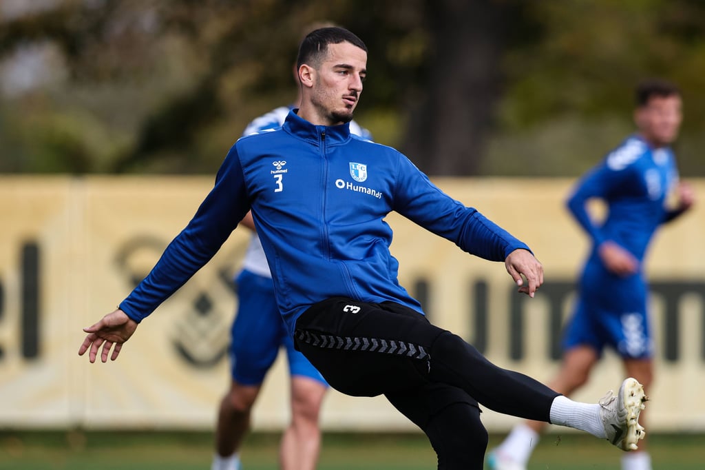 Bekommt Andi Hoti die Chance auf einen Einsatz für seinen 1. FC Magdeburg gegen den SC Paderborn zu spielen?