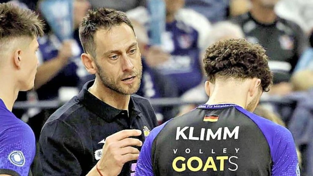Trainer Cristian Imhoff hatte mit den Volley Goats zum Auftakt einen engen Zeitplan.