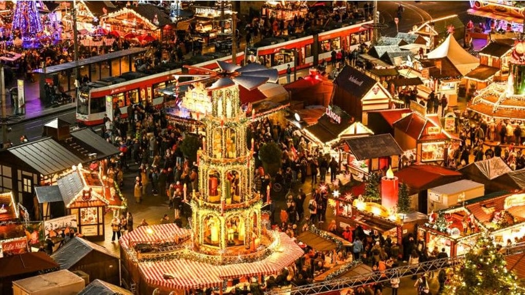Alle Jahre wieder weihnachtet es in Halles Innenstadt. Und bald öffnet auch der Weihnachtsmarkt wieder seine Pforten für Besucher aus na und fern.