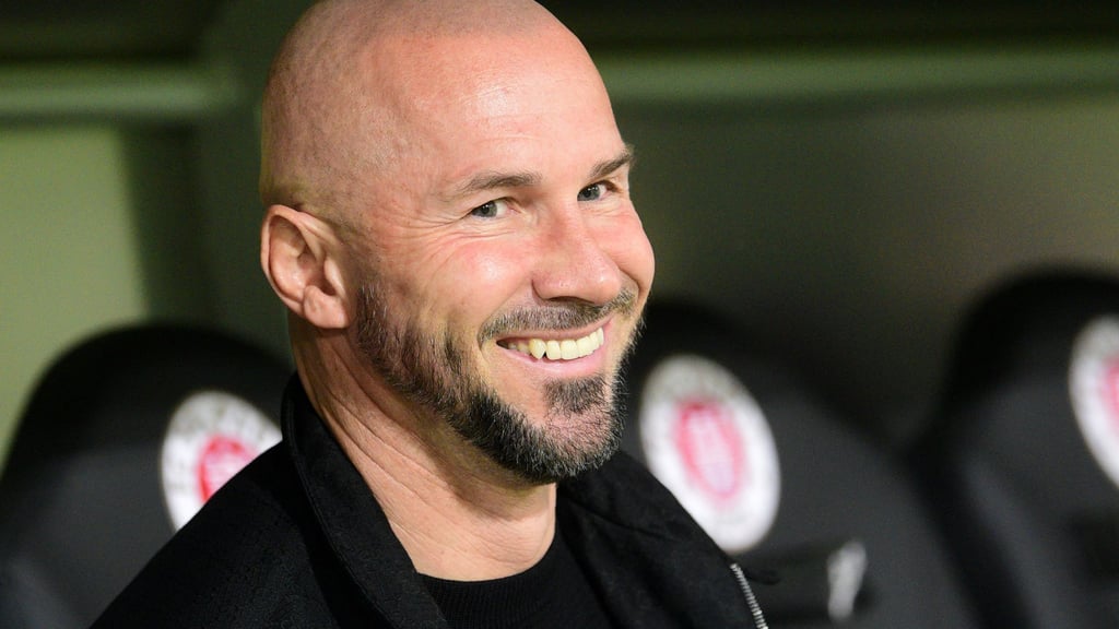 Nach dem guten Saisonstart der TSG 1899 Hoffenheim ist das Lächeln bei Christian Ilzer zurück (Archiv).