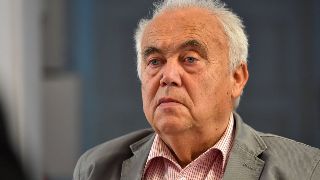 Unter anderem kritisiert der Vorsitzende der Jüdischen Landesgemeinde Thüringen, Reinhard Schramm, das Datum für die Gedenkveranstaltung in Erfurt. (Archivbild)