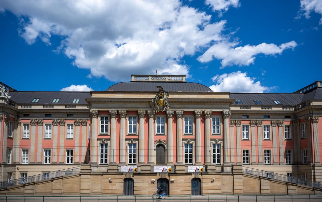 Im Brandenburger Landtag will man auf die Fehler während der Pandemie schauen. (Archivbild)