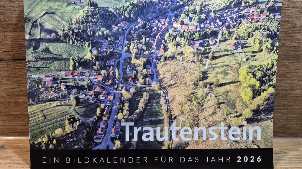 Der Kalender des Harzklub-Zweigvereins Trautenstein für 2026 zeigt Motive des Oberharz-Orts und der Umgebung.