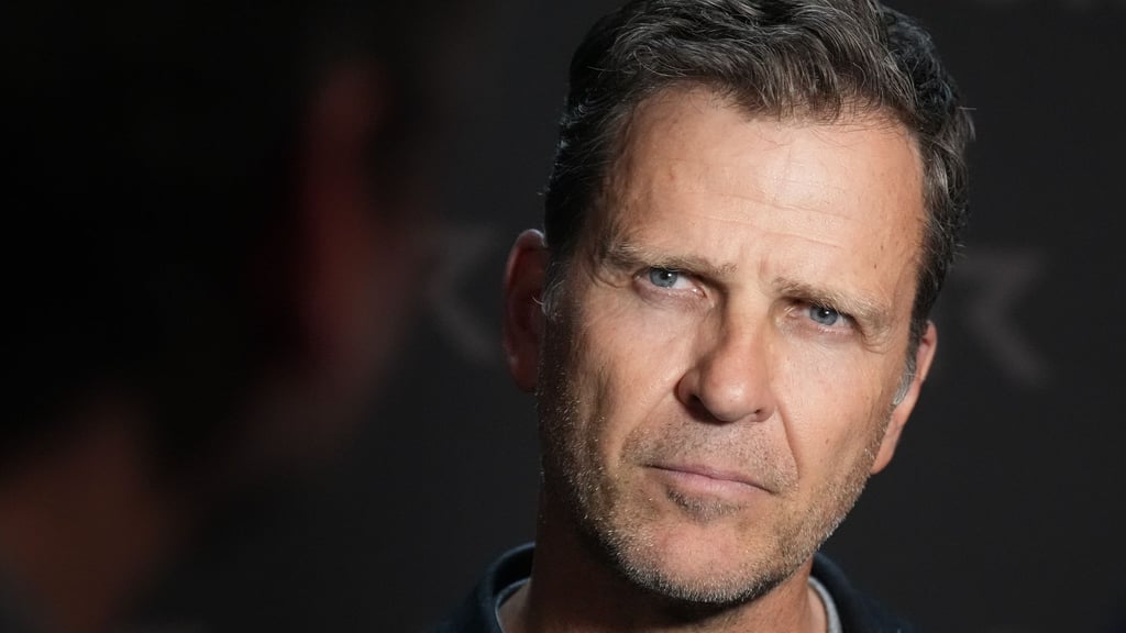 Oliver Bierhoff kann sich Bundesliga-Spiele im Ausland vorstellen.