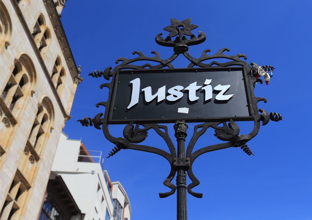 Einblicke in die Arbeit der Justiz gab der Tag der Justizberufe in Magdeburg. (Archivbild)