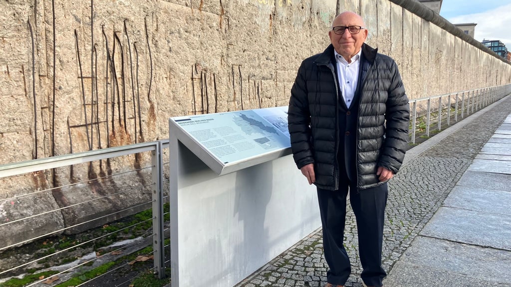 Berlins ältester Abgeordneter kannte die Berliner Mauer schon als Teenager.
