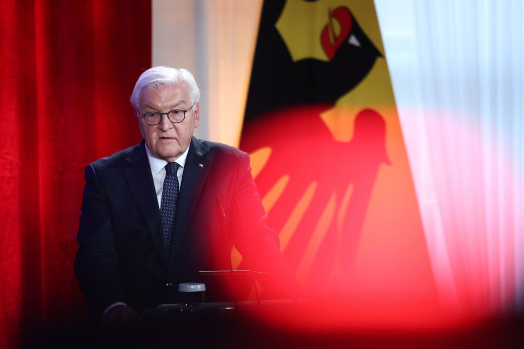 Bundespräsident Frank-Walter Steinmeier sieht die Demokratie bedroht.