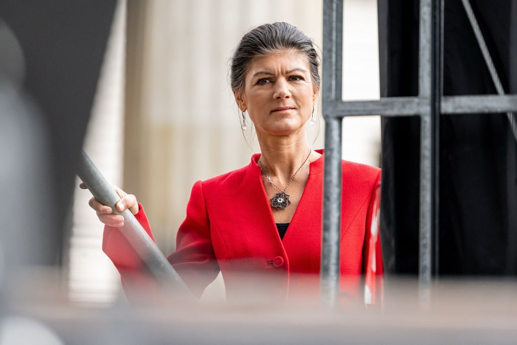 Parteigründerin Sahra Wagenknecht nicht mehr in der allerersten Reihe des BSW? Am Montag will sich die 56-Jährige erklären. (Archivbild)