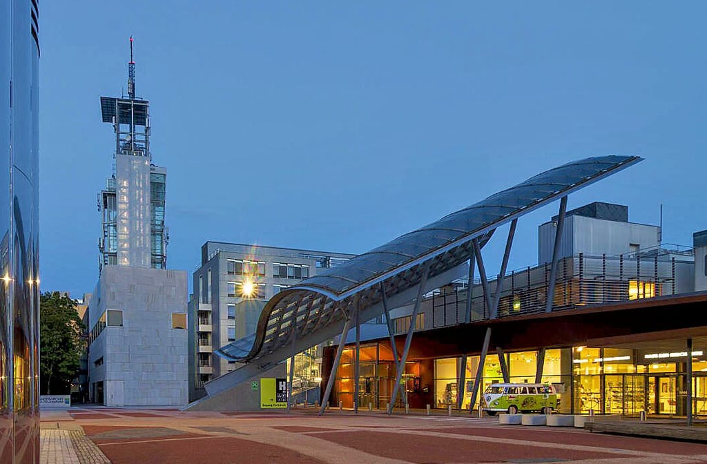 Mutet futuristisch an: das Landhausviertel mit dem Museum Niederösterreich.  