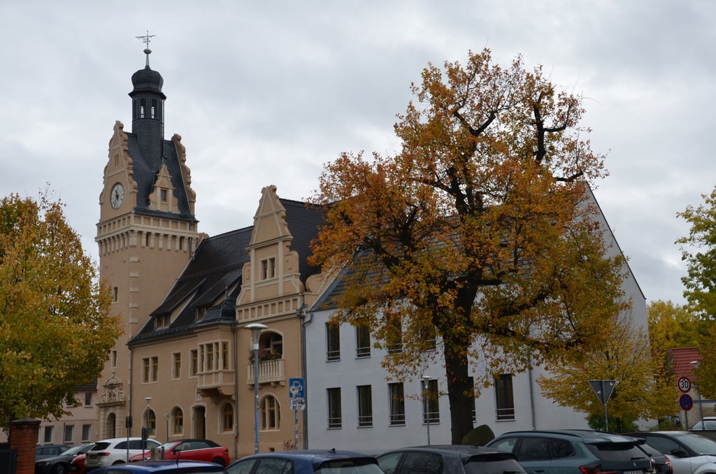 Heiß diskutiert wurde im Rathaus in Güsten.