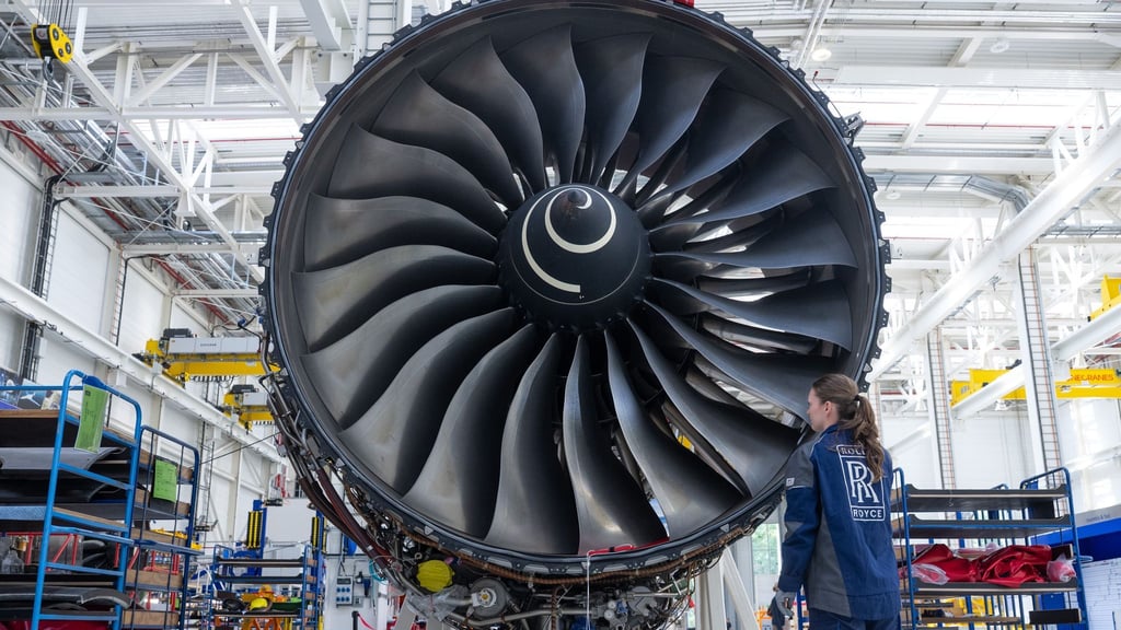 Das Werk von Triebwerkshersteller Rolls Royce in Brandenburg soll ausgebaut werden (Archivbild).