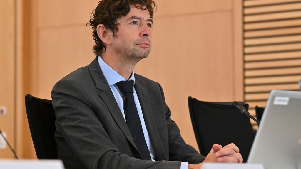 Der Virologe Christian Drosten stand den Thüringer Abgeordneten im Corona-Untersuchungsausschuss Rede und Antwort.