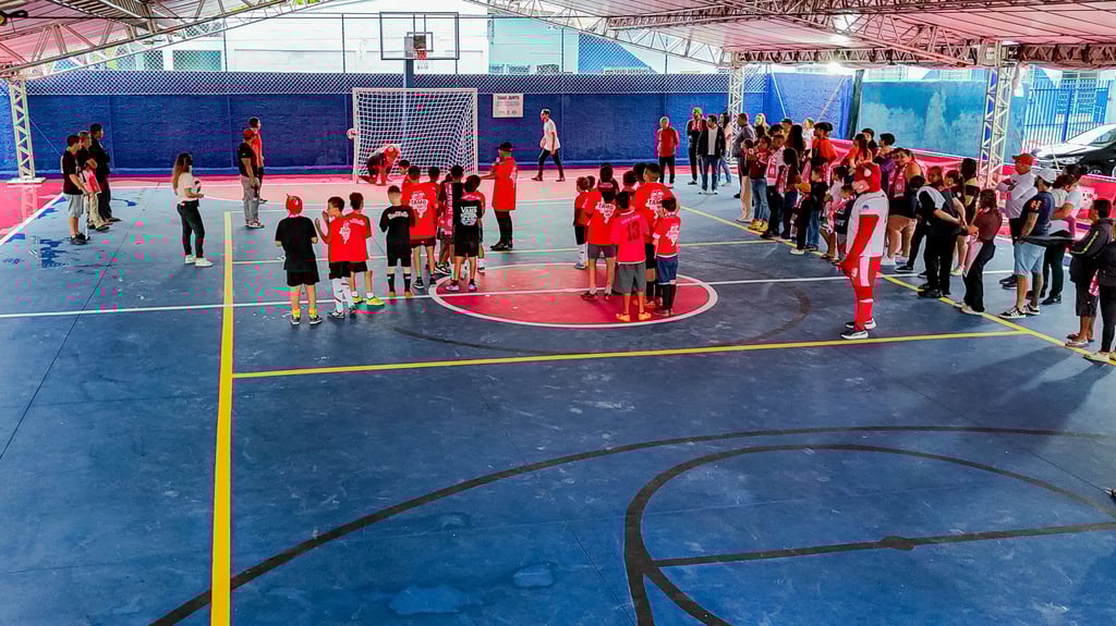 Der neue Soccercourt war zur Eröffnung gut gefüllt.