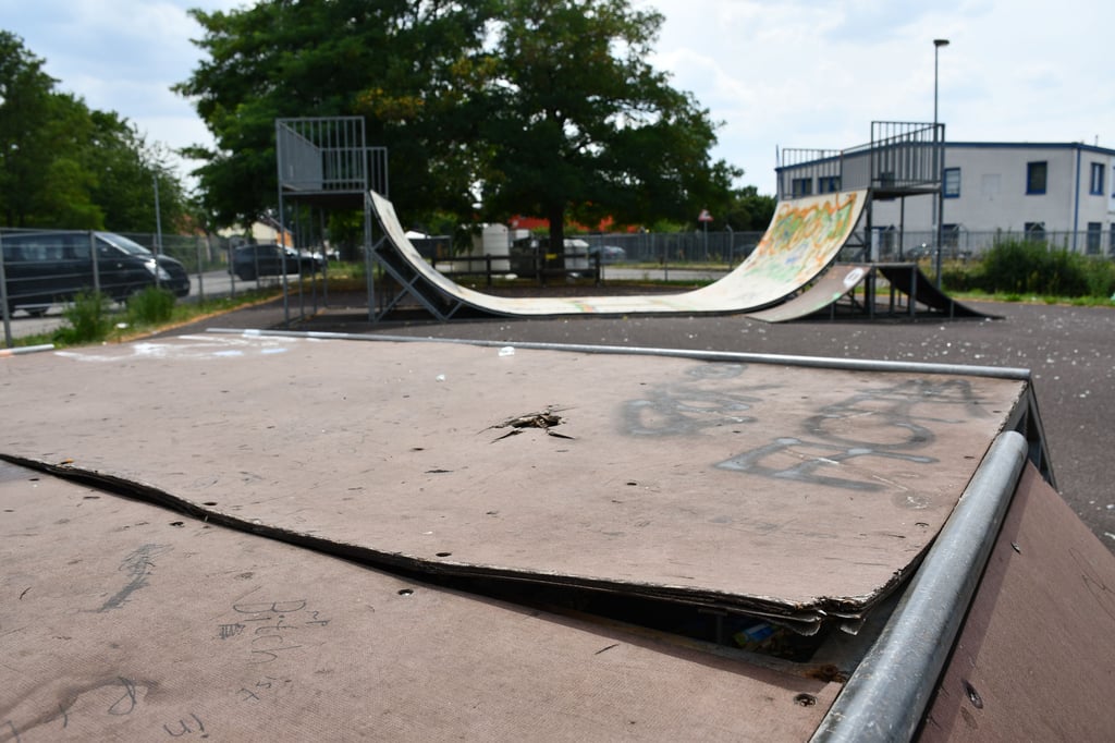 Eine Spiel- und Freizeitfläche in Magdeburg ist zur Gefahr für Kinder und Jugendliche geworden.