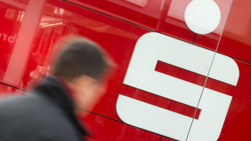 Bankkunden müssen Änderungen aktiv zustimmen. 