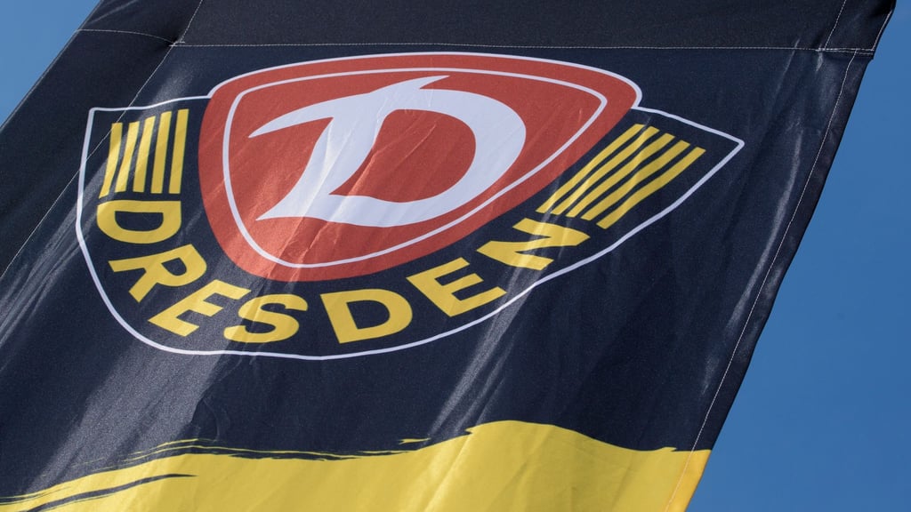 In der Führungsetage des Zweitligisten Dynamo Dresden geht ein Geschäftsführer nach dem anderen. Nun ist eine Interimslösung da. (Archivbild)