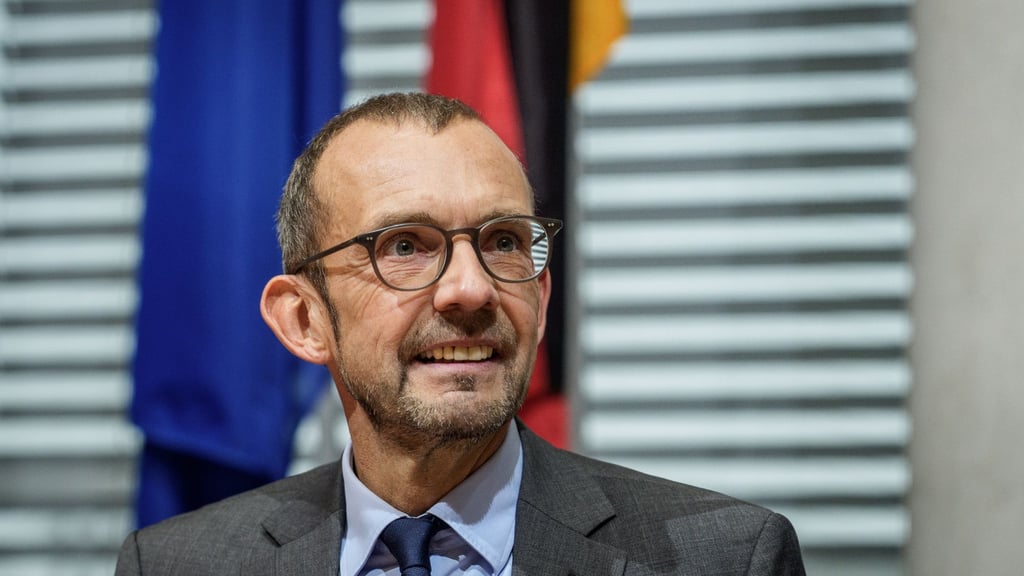 Der CDU-Politiker Thomas Röwekamp ist Vorsitzender des Verteidigungsausschusses.