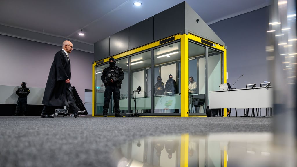 In Magdeburg wird am Dienstag der Prozess zum Anschlag auf den Weihnachtsmarkt 2024 fortgesetzt.