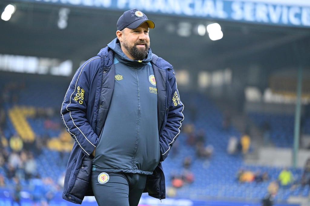 Heiner Backhaus bleibt Trainer von Eintracht Braunschweig. (Archivfoto)