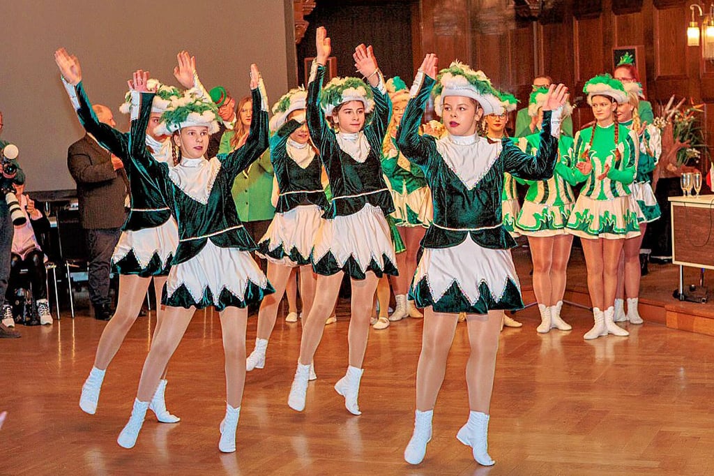  Tanz gehörte zur Machtübernahme dazu.