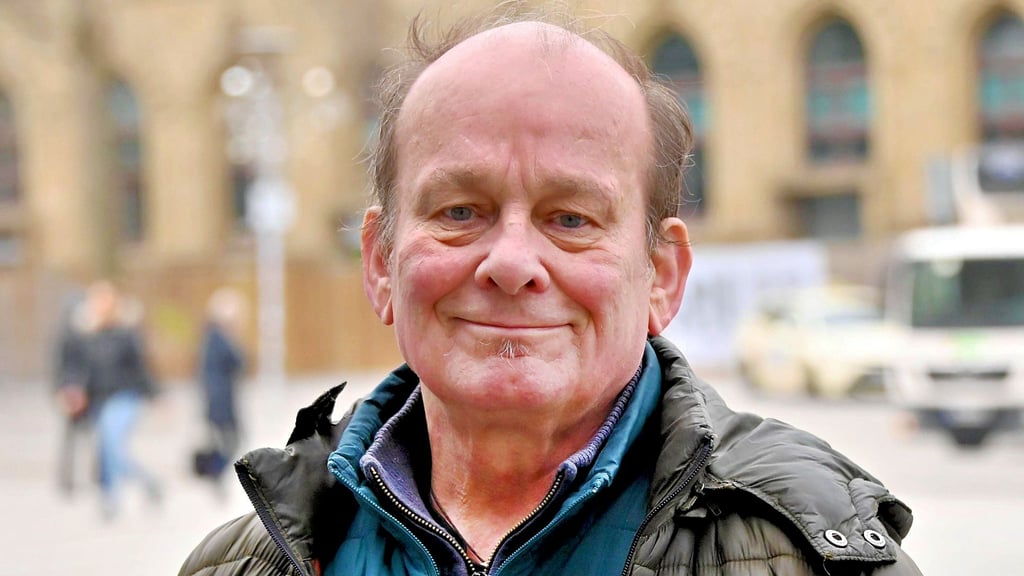 Peter Wawerzinek in seiner neuen Heimatstadt Magdeburg.