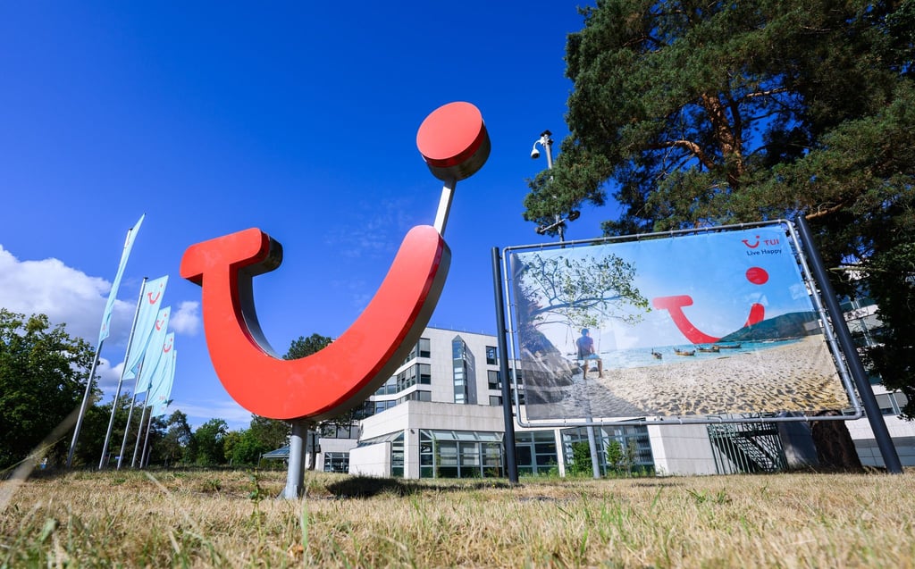 Die TUI-Zentrale in Hannover verkündet gute Zahlen fürs Quartal. (Archivbild)