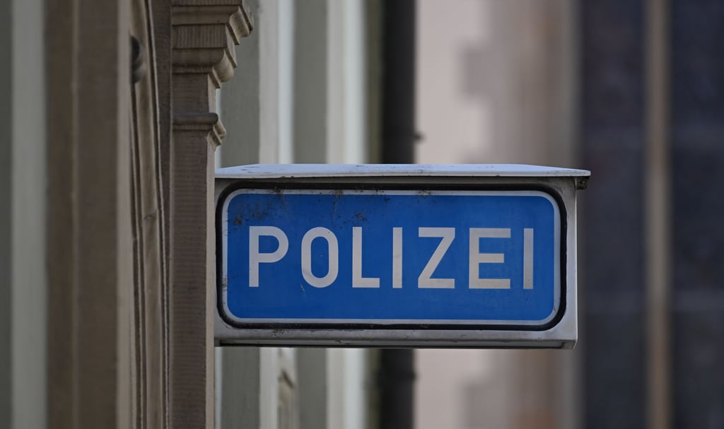 Die geplante Inbetriebnahme des Polizeizentrums im April 2024 ist längst gescheitert. Dabei sollte es Millionen Euro einsparen.