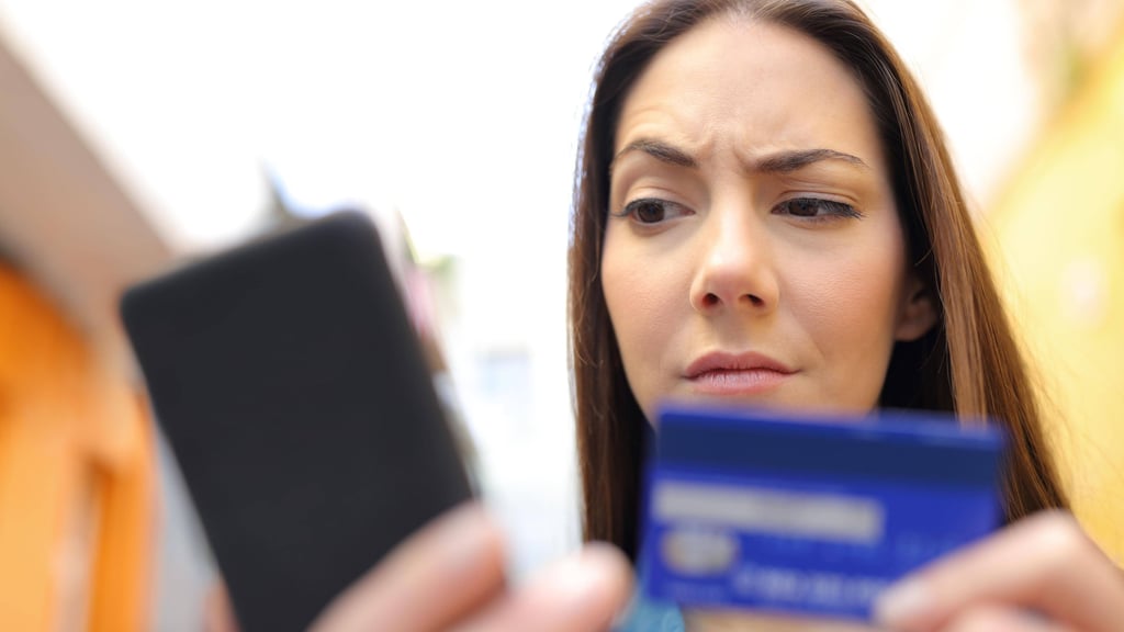 Bei zahlreichen Bankkunden wurden unberechtigt 89,90 Euro vom Konto abgebucht.