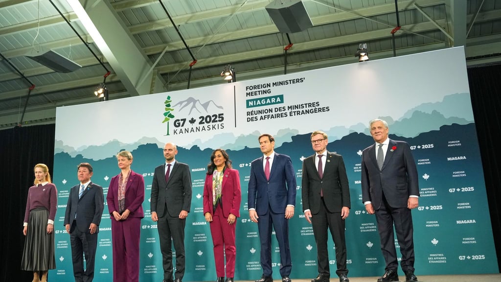 In der Abschlusserklärung zum G7-Außenministertreffen in Kanada wird China für seine Unterstützung Russlands kritisiert.