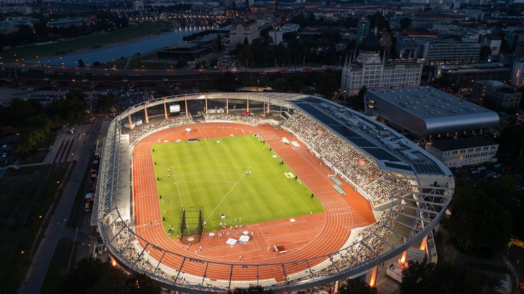 Das Heinz-Steyer-Stadion in Dresden ist eine der modernsten Sportstätten in Sachsen (Archivbild).