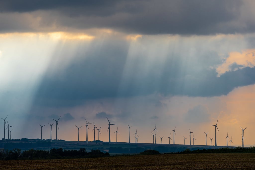 Windräder auf den Druiberg im Landkreis Harz.