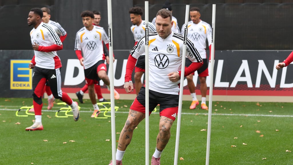 RB Leipzigs Nationalspieler David Raum beim Training mit der DFB-Elf.