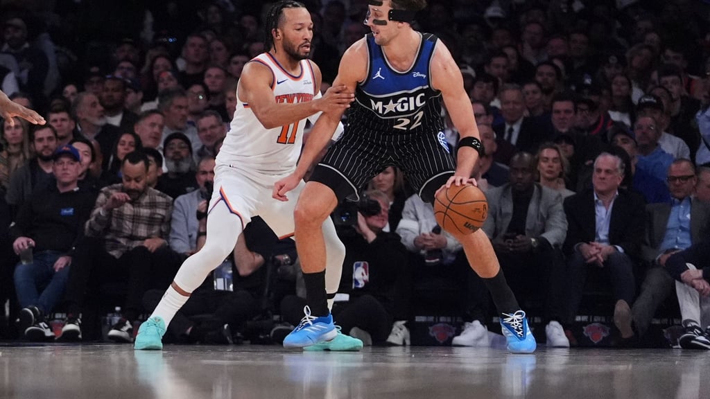 Wagner (rechts) ließ sich von seiner gebrochenen Nase nicht aufhalten.