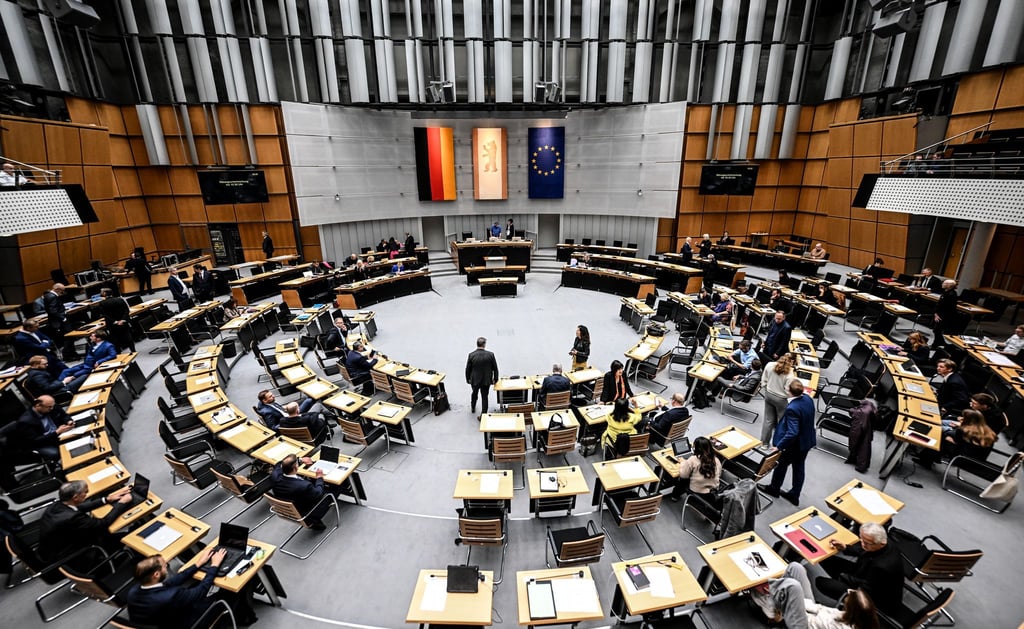 Der bisherige Grünen-Abgeordnete Turgut Altug will künftig bei der SPD-Fraktion mitarbeiten. (Archivbild)