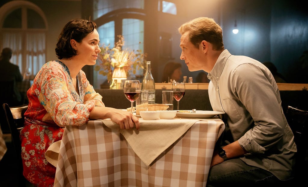 Matthias Schweighöfer (r) als Felix und Verena Altenberger als Paula in einer Szene das Films.