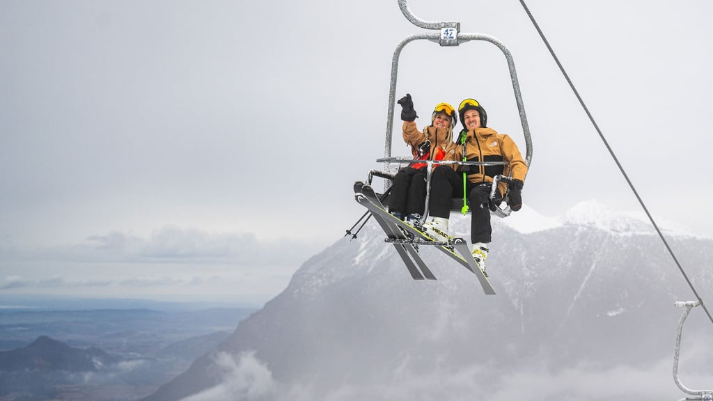 Was für eine Aussicht! Der Skiurlaub ist für viele ein fester Bestandteil des Jahreskalenders.