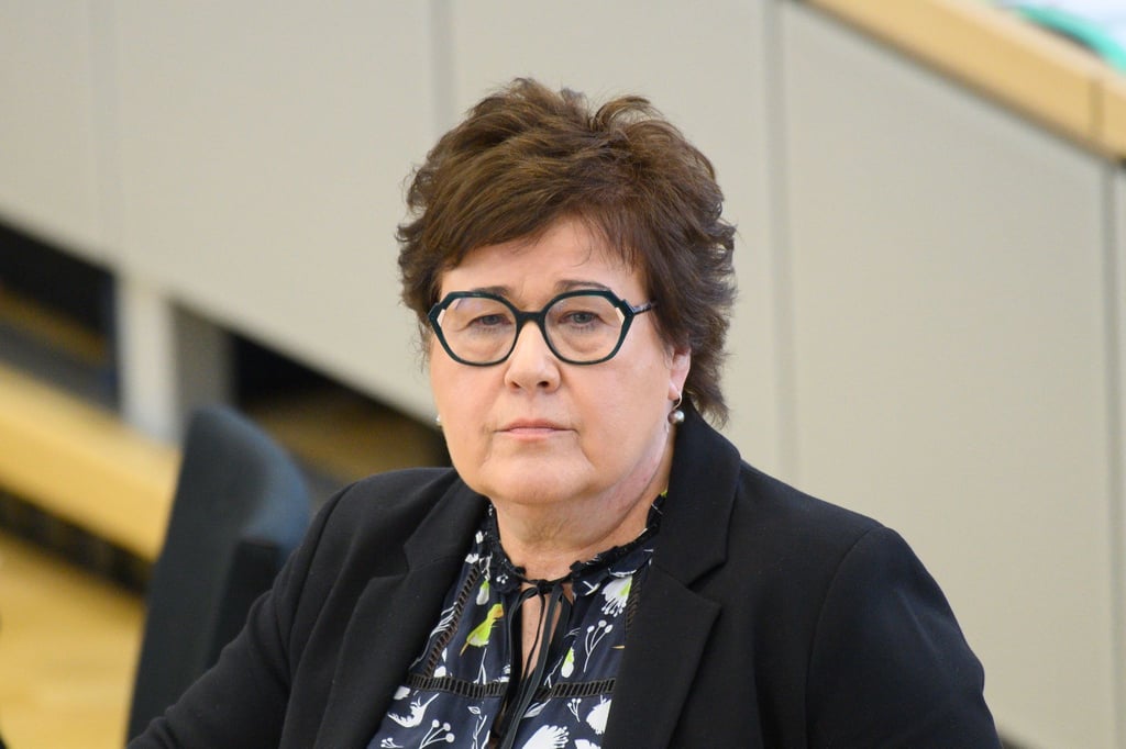 Gesundheitsministerin Petra Grimm-Benne (SPD) weiß um die finanzielle Schieflage vieler Krankenhäuser in Sachsen-Anhalt. (Archivbild)