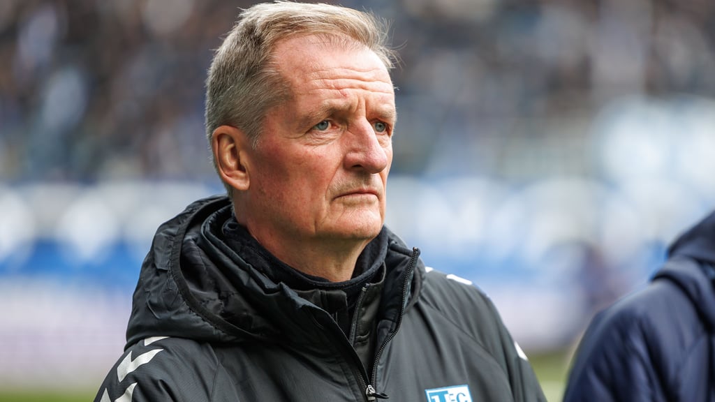 Die Sorgenfalten auf der Stirn von Interimstrainer Petrik Sander (1. FC Magdeburg) werden nicht weniger.&nbsp;