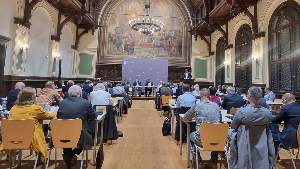 Bekannt geworden ist der Rücktritt des Gräfenhainichener AfD-Politikers Steffen Kühn in der Sitzung des Wittenberger Kreistags  am Montag.