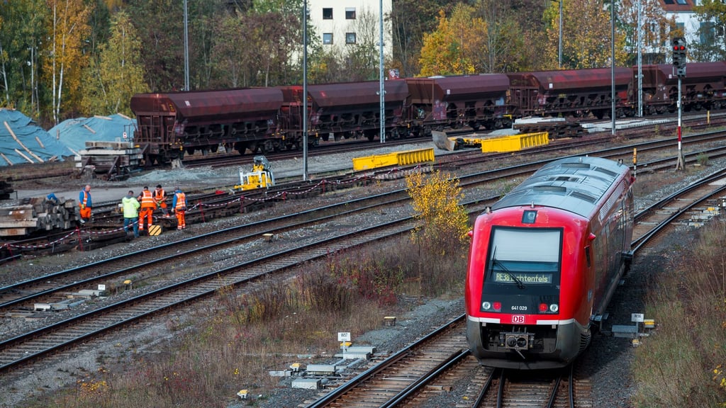 Nordbayern wartet auf die Elektrifizierung der Franken-Sachsen-Magistrale. (Archivbild)