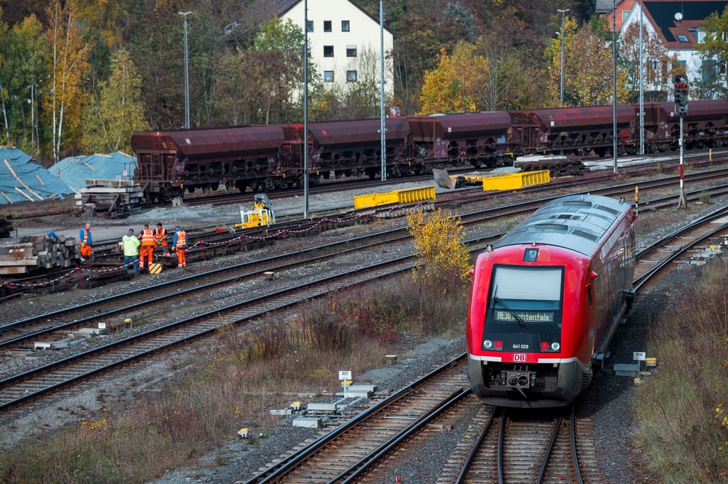 Nordbayern wartet auf die Elektrifizierung der Franken-Sachsen-Magistrale. (Archivbild)