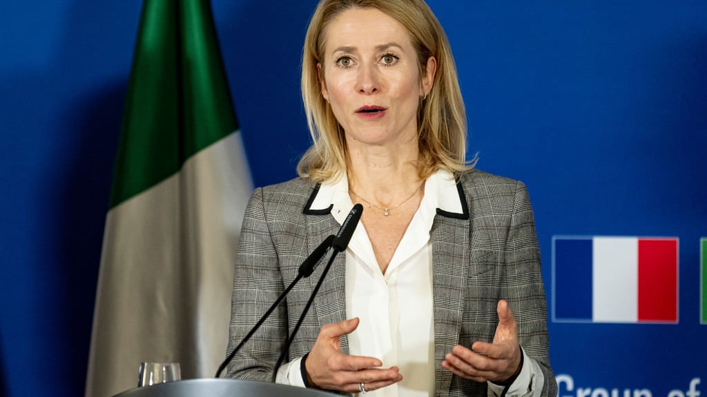 EU-Chefdiplomatin Kaja Kallas will mit Sanktionen Russlands Fähigkeit zur Kriegsführung einschränken.